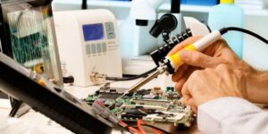 خدمات یوپی اس